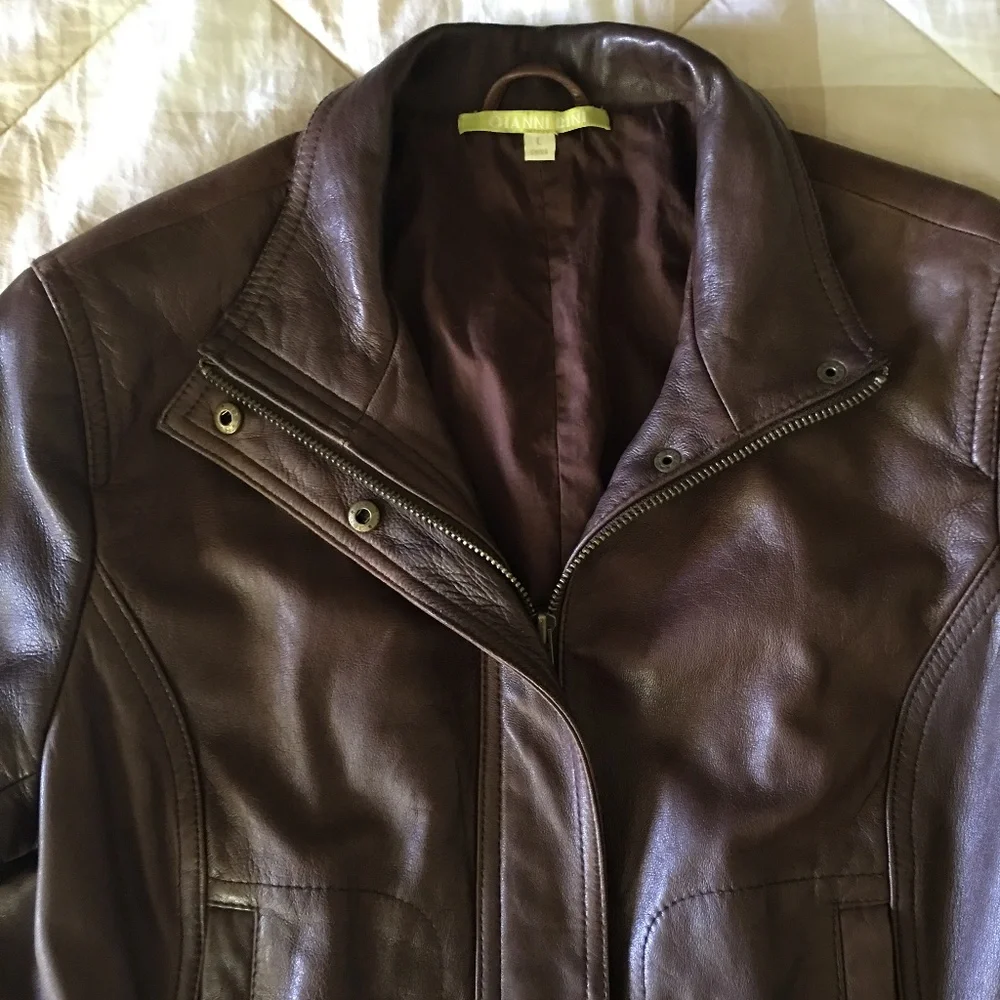 Gianni Bini Buttery Soft Luxurious Tailored Classic leather jacket